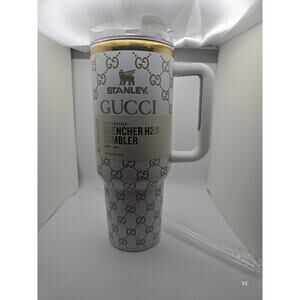 Gucci x Stanley 40oz Quencher H2.0 Tumbler White/Gold with Straw–Limited Edition